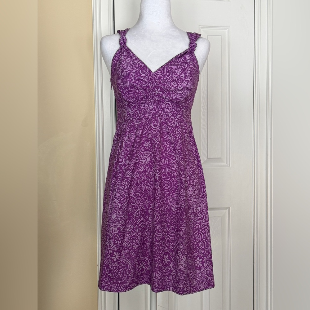 Athleta Nearly Knotical Dress Floral Side Zipper Zippered pocket V neck Size 2